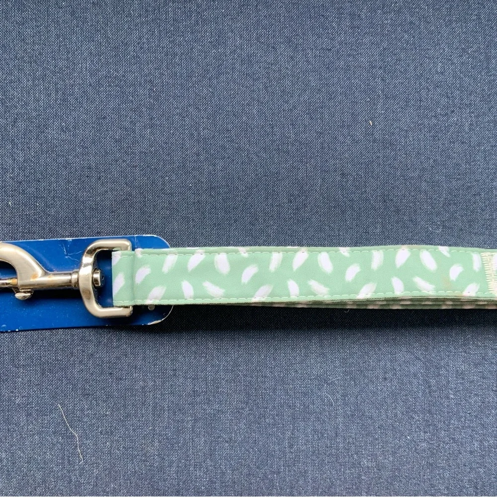 Youly dog leash, new with tags